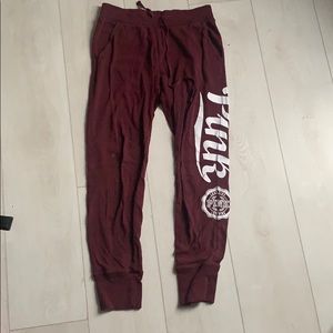 Sweatpants / shirts / cardigan